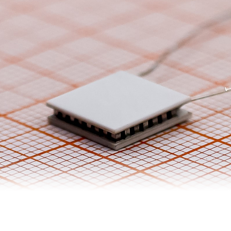 常规热电制冷器件 Imax=4A dTmax=71.7-80.1℃